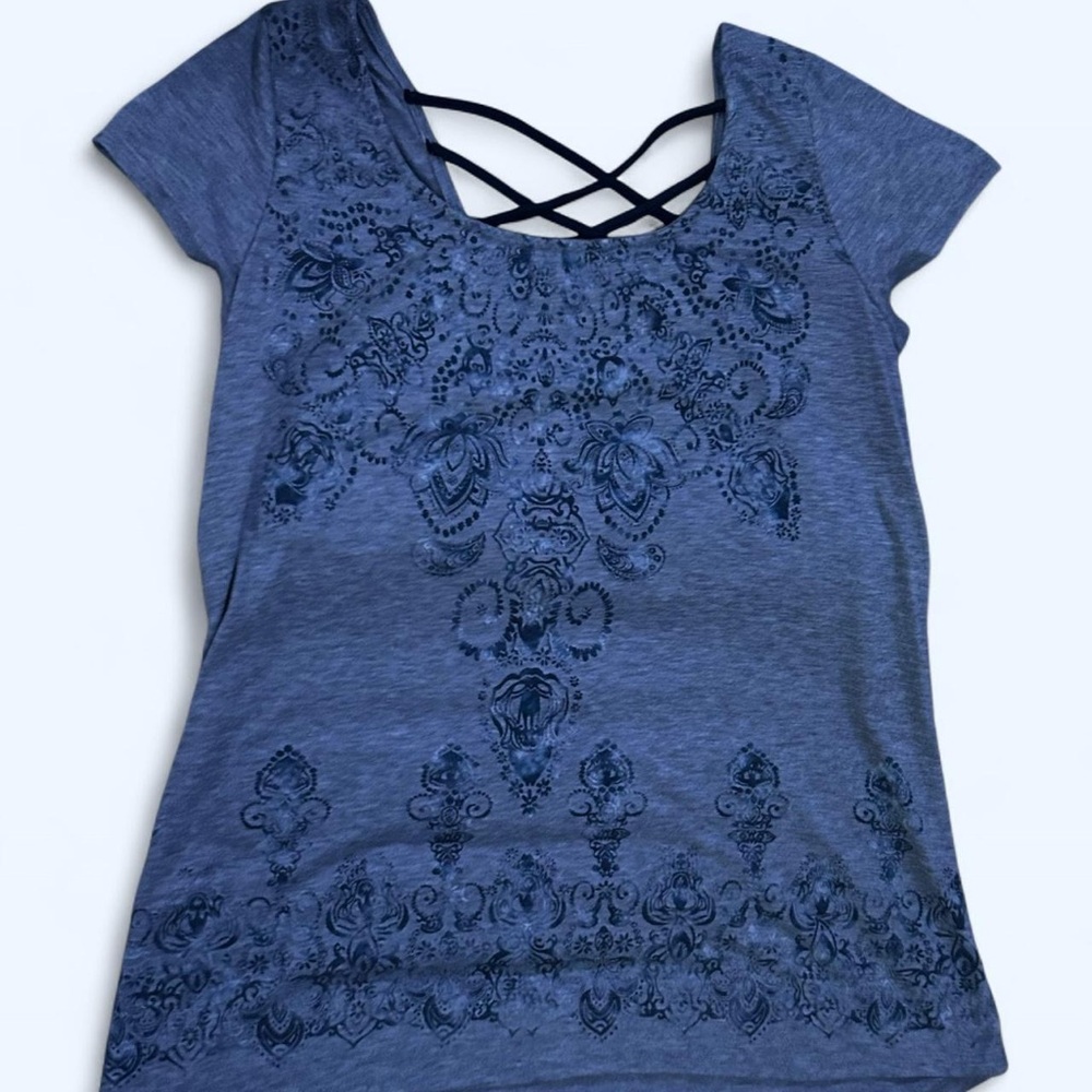 Maurices Gray Short Sleeve Top with Blue Pattern